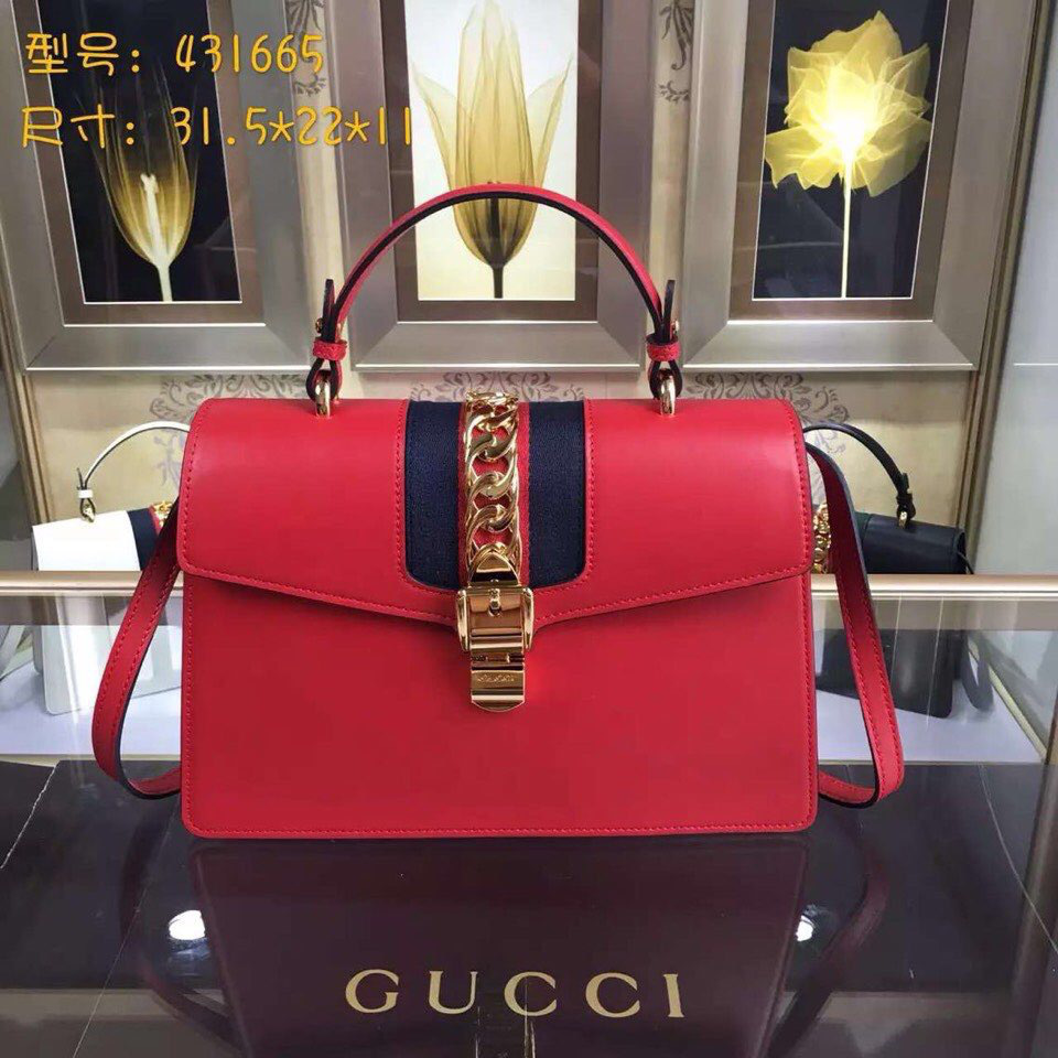 Gvc*1 Sylvie medium top handle bag in Red leather 431665