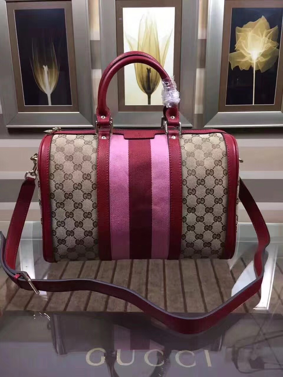 Gvc*1 Webby Speedy Canvas Cross Body Bag in Wine Red