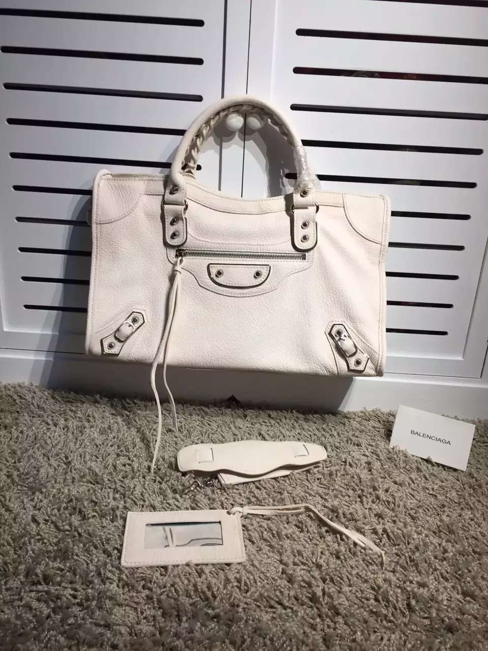 Ba1en*iaga Classic City 38cm Goatskin white Bag