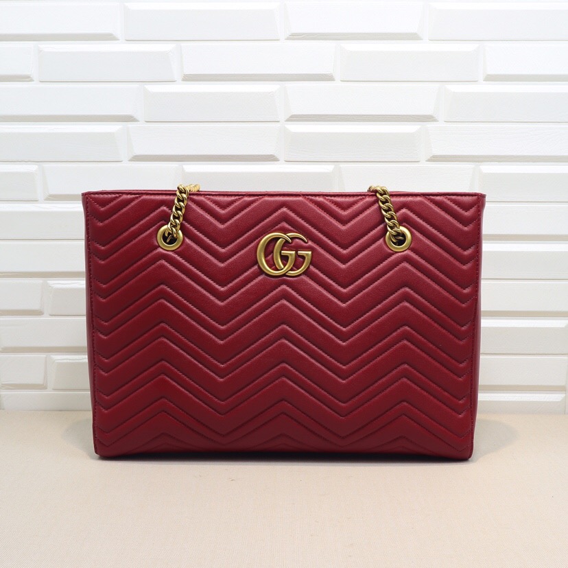 Gvc*1 GG Marmont matelassé medium tote Red 524578