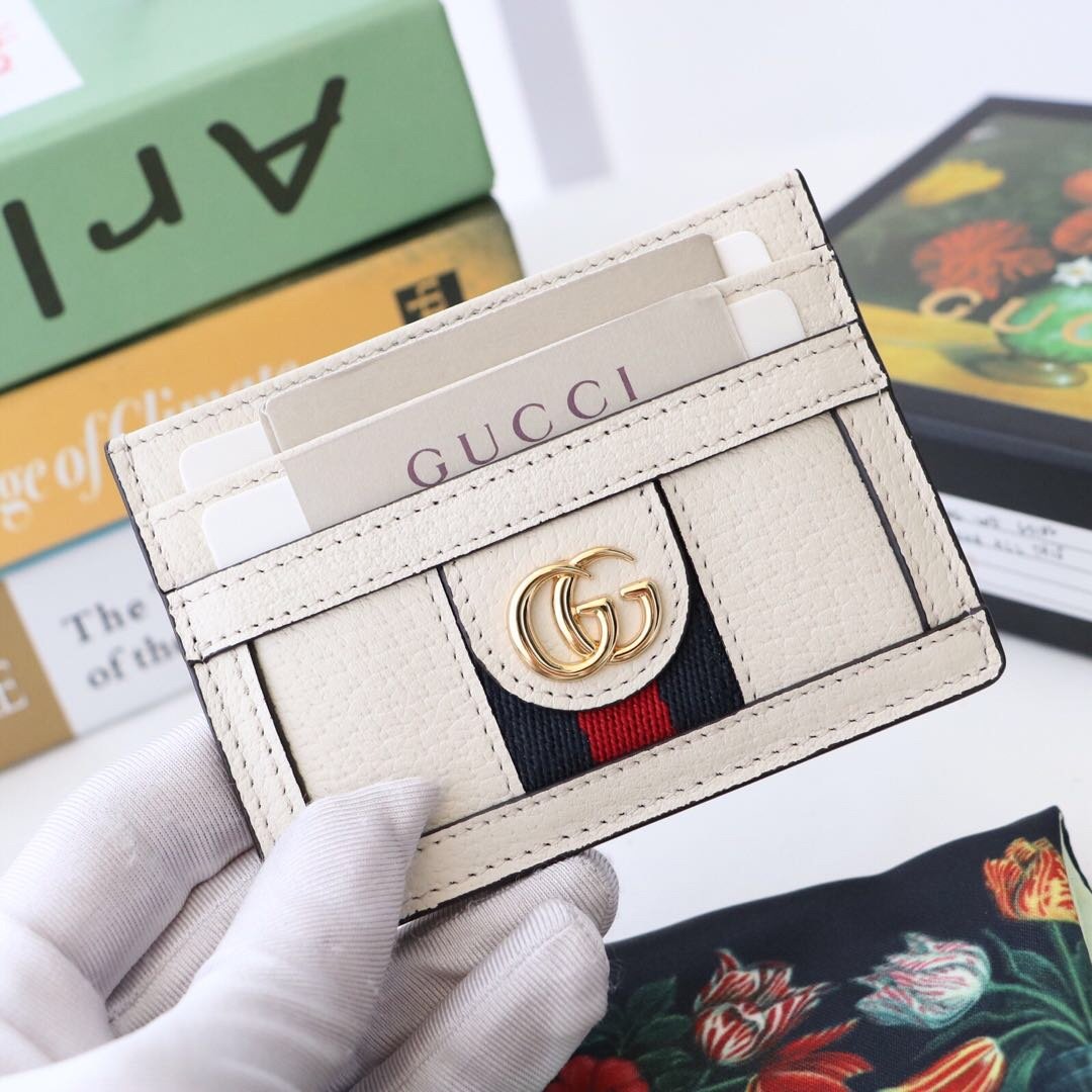 Gvc*1 Ophidia wallet white