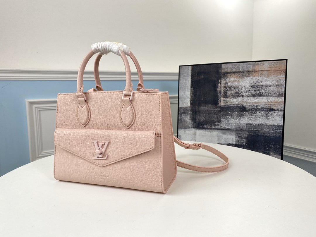 L0vis Vvtt0n Lockme Tote M55845 Pink
