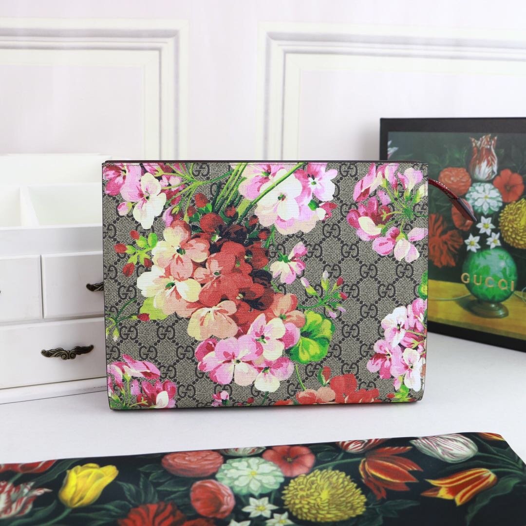 Gvc*1 Women's Pouches