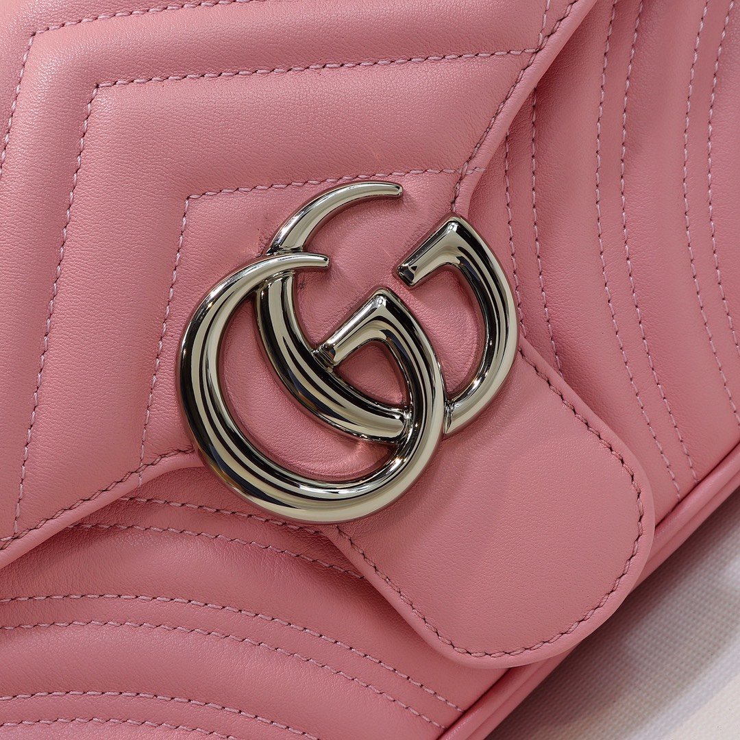 Gvc*1 Marmont matelassé shoulder bag 26cm