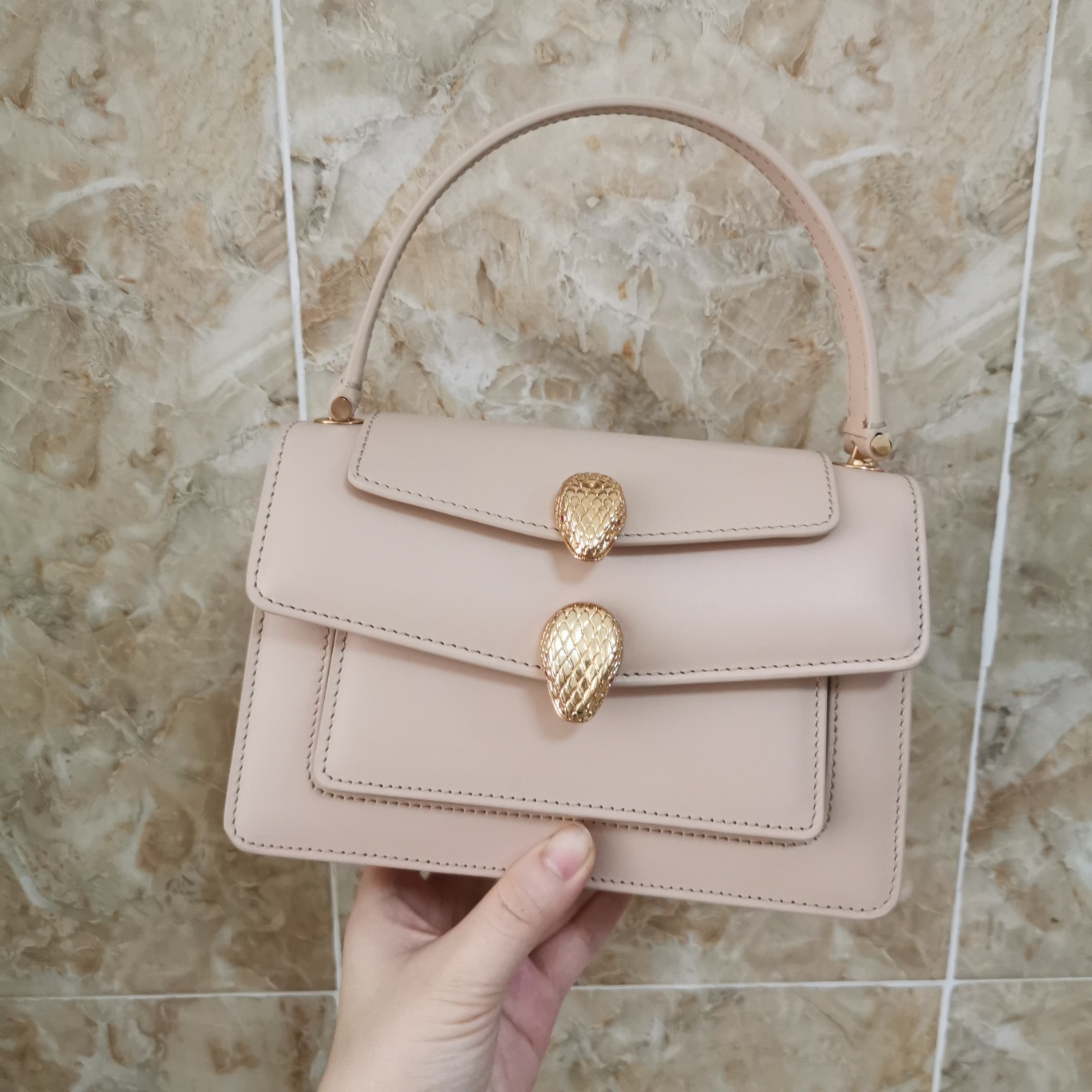 Bv1g*ai Alexande Handbag