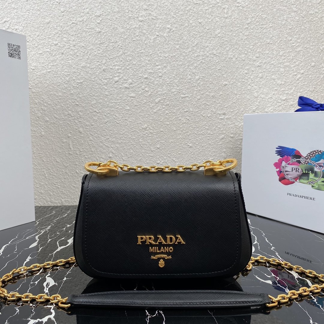 Pra*a Saffiano Chain Bag 1BD275 003