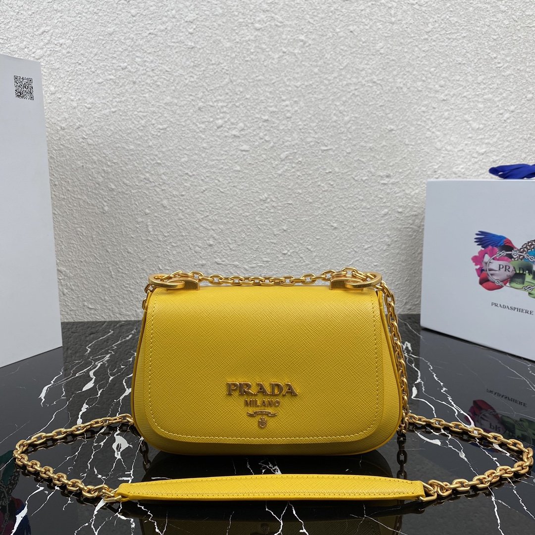 Pra*a Saffiano Chain Bag 1BD275 004