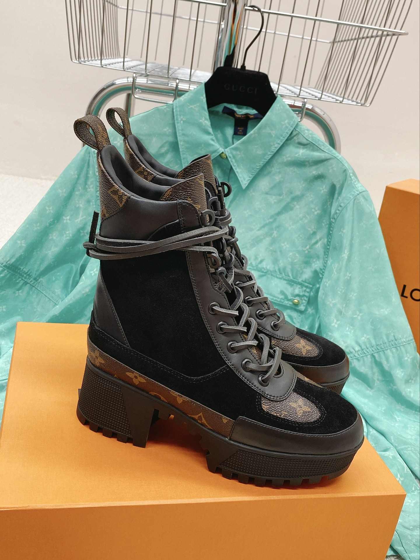 L0vis Vvtt0n Boots Black