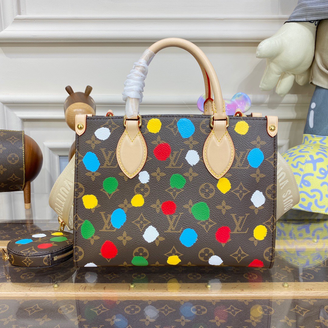 Bagsaaa L0vis Vvtt0n Onthego PM YK Painted Dots texture with 3D effect - 25x19x11.5cm