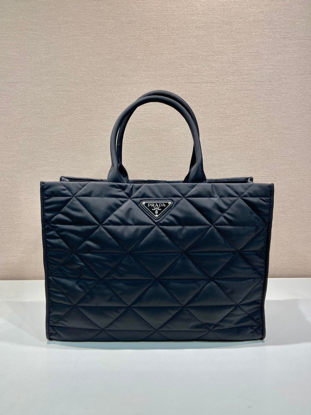 Bagsaaa Pra*a Re-Nylon shopping bag with topstitching - 45*34*15cm