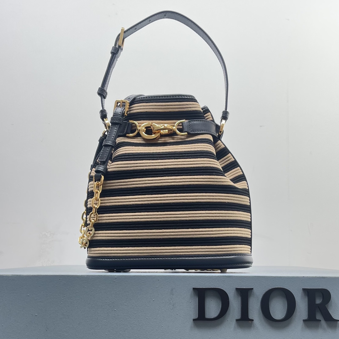 Bagsaaa D10r C'est Medium Denim Blue Raffia - 24 x 10 x 24.5 cm