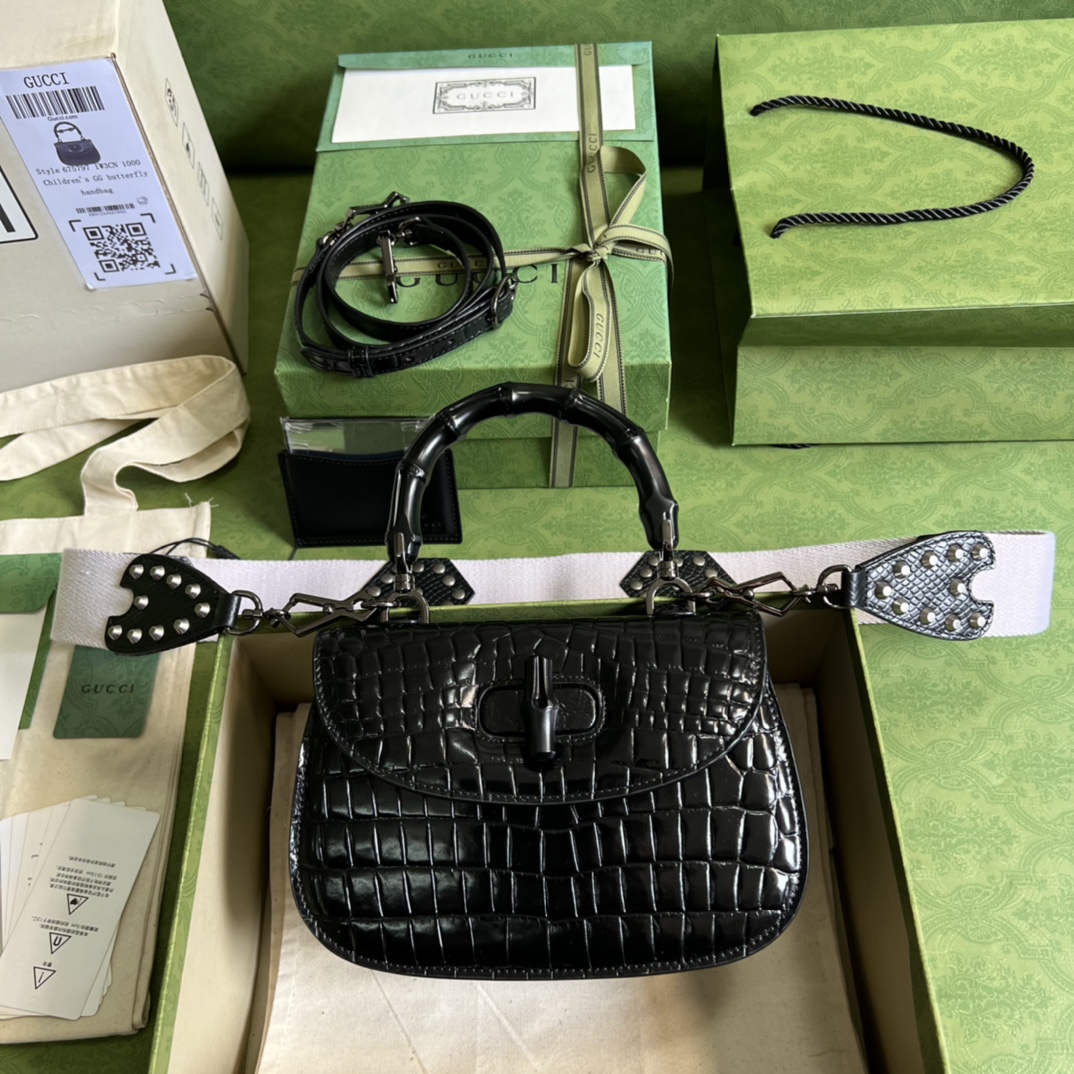 Bagsaaa Bamboo 1947 Small Top Handle Black Crocodile Leather Bag - 21x15x7cm