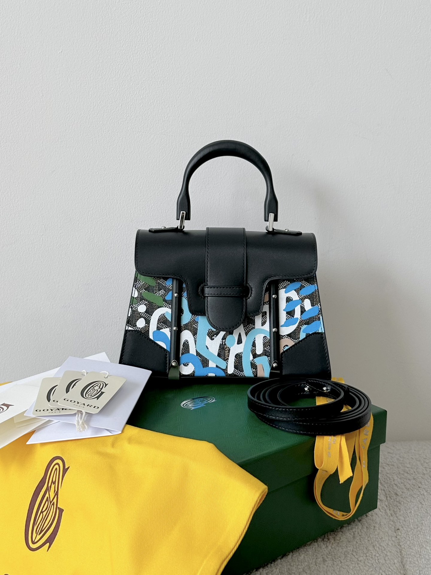 Bagsaaa G09ard Saigon Structure Mini Black and Blue Bag - 15 cm x 7.5 cm x 20 cm