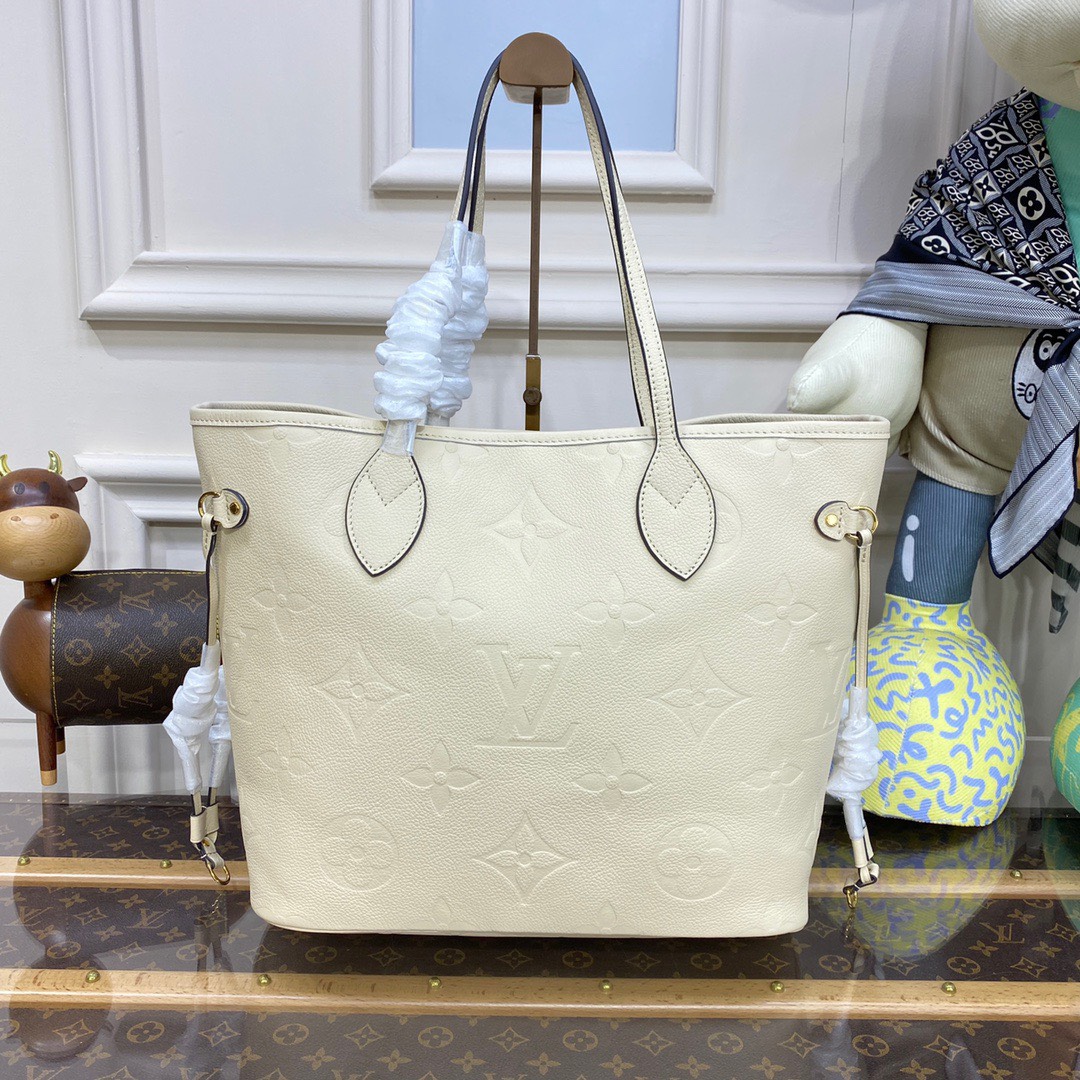 L0vis Vvtt0n Neverfull MM 32cm