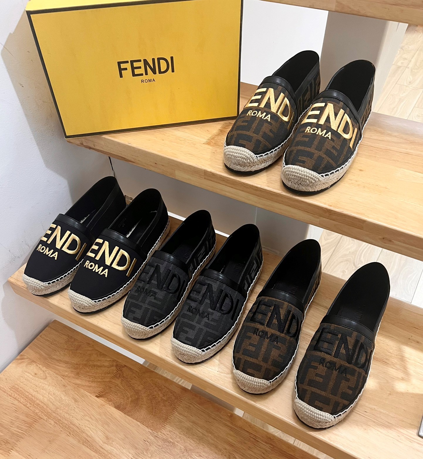 Bagsaaa F**di Espadrilles 