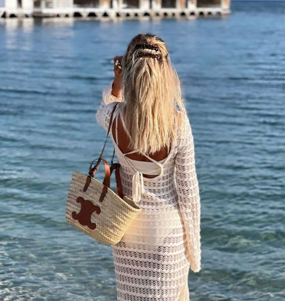 Bagsaaa Ce1i*e Triomphe Raffia Tote In Brown 