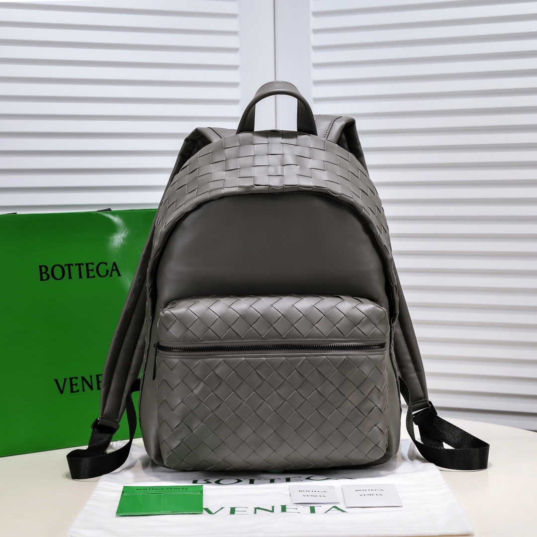 Bagsaaa B0tt*ga Ven*ta Intrecciato grey leather backpack - 32*43cm