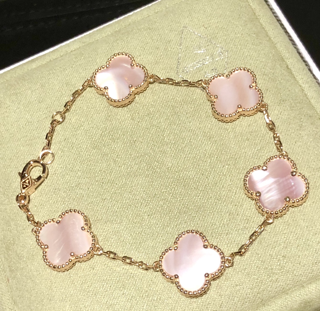 V*n Cl**f & Arp*1s Alhambra bracelet 5 motif