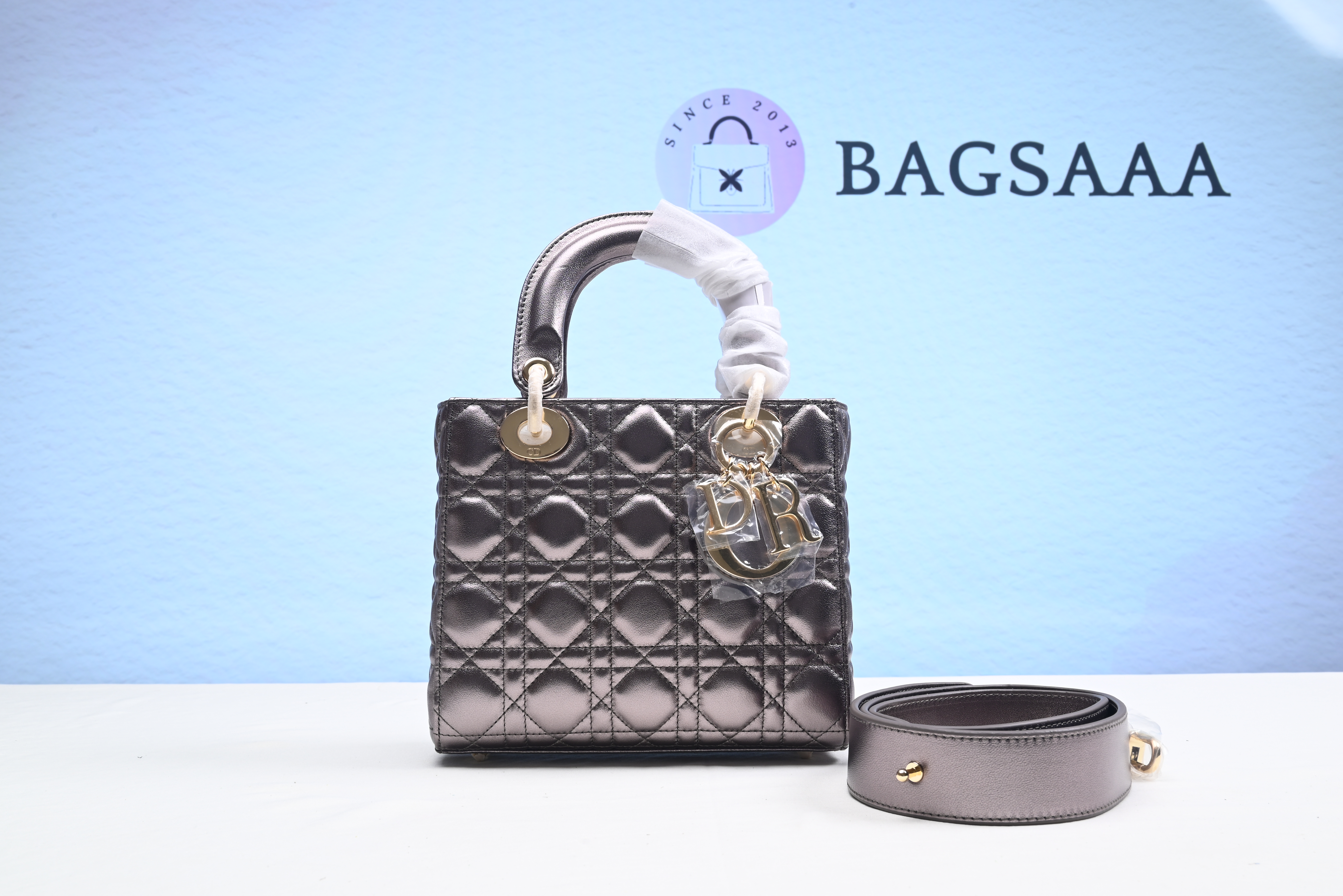 Bagsaaa D10r Medium Lady Dark Silver Gold Hardware