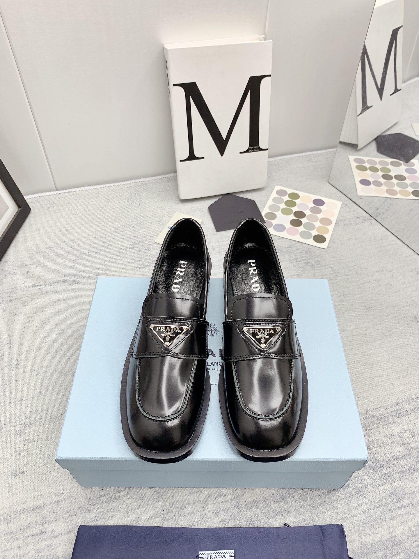 Bagsaaa Pra*a Black Loafer 