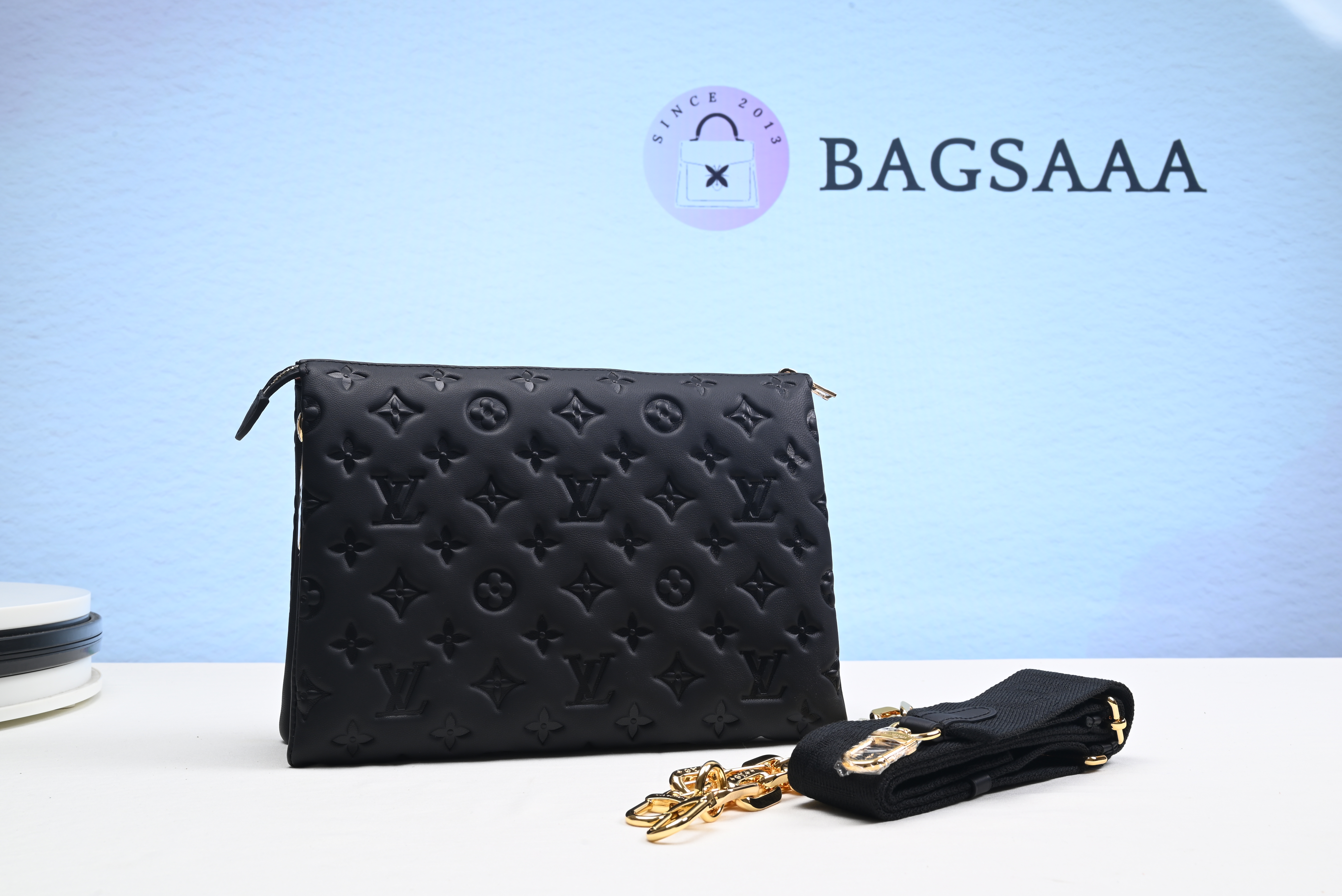 LV COUSSIN PM M57790 Black