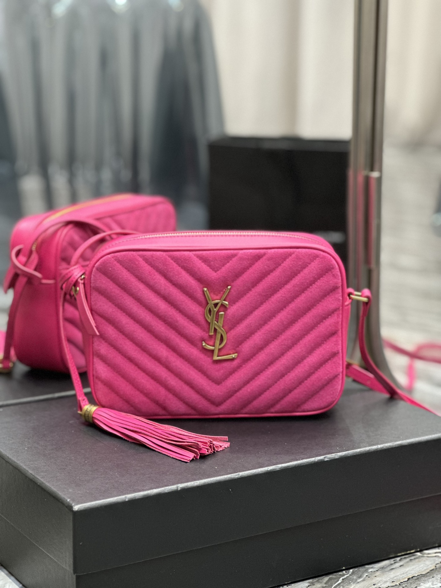 Bagsaaa Y51 Lou Camera Bag In Suede Pink - 23x16x6cm