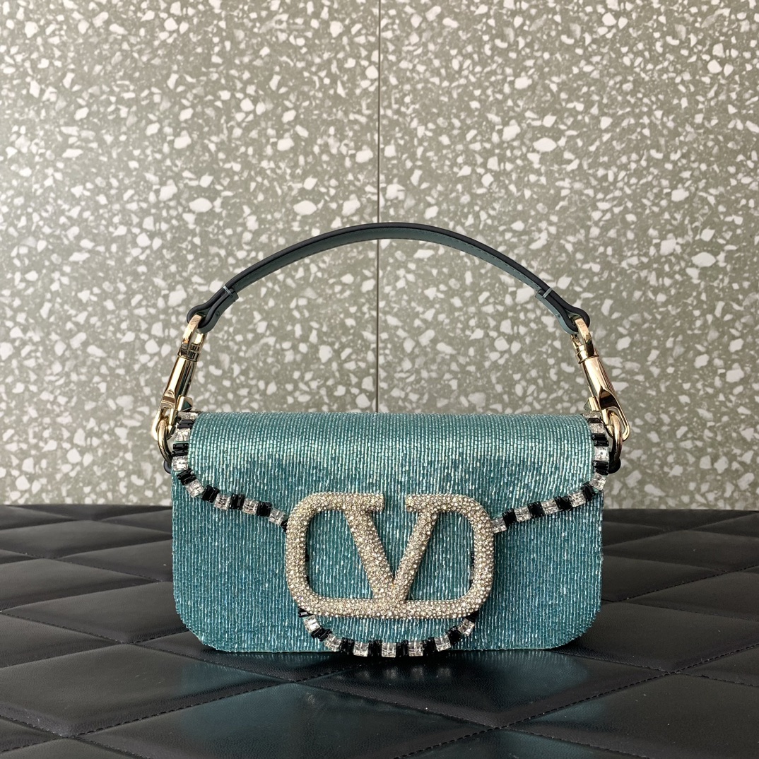 Bagsaaa Va1e*ntin0 Garavani Mini loco Blue - 19x10.5x5cm