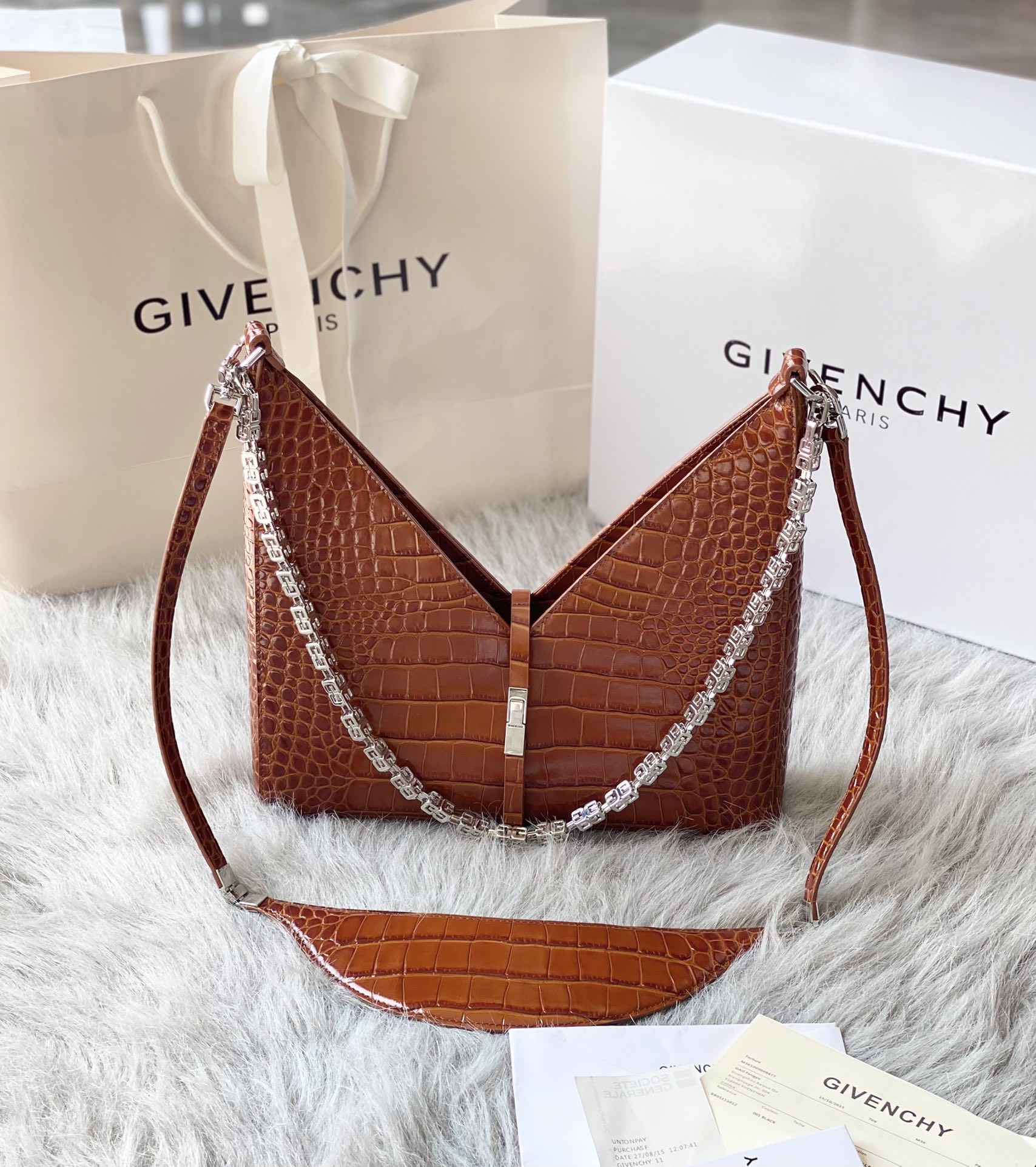Bagsaaa Givenchy Cut-Out Small Shoulder Bag Brown - 27*27*6cm