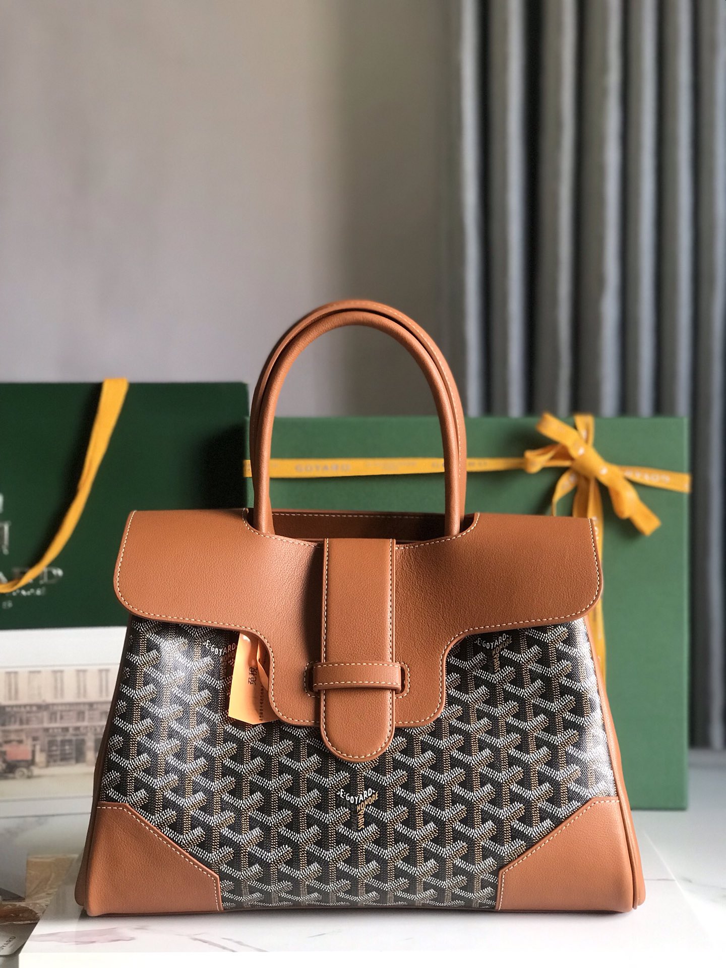 Bagsaaa G09ard Brown & Black Saigon Bag - 34x18x24cm