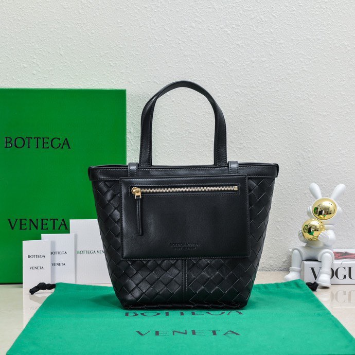 Bagsaaa B0tt*ga Ven*ta Small Flip Flap Black Tote bag - 23*18.5*15cm