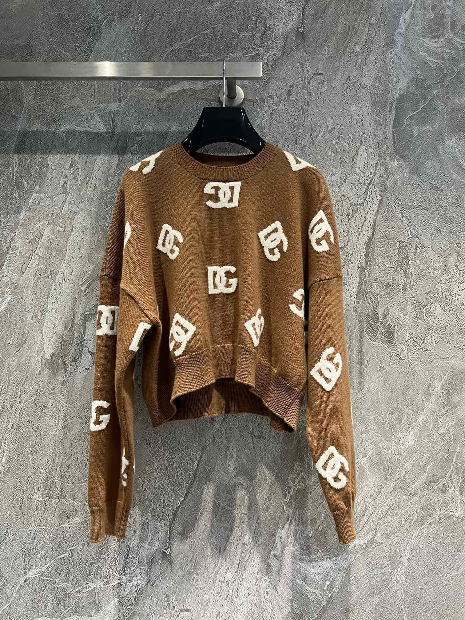 BAGSAAA DOLCE&GABBANA BROWN LOGO WOOL SWEATER