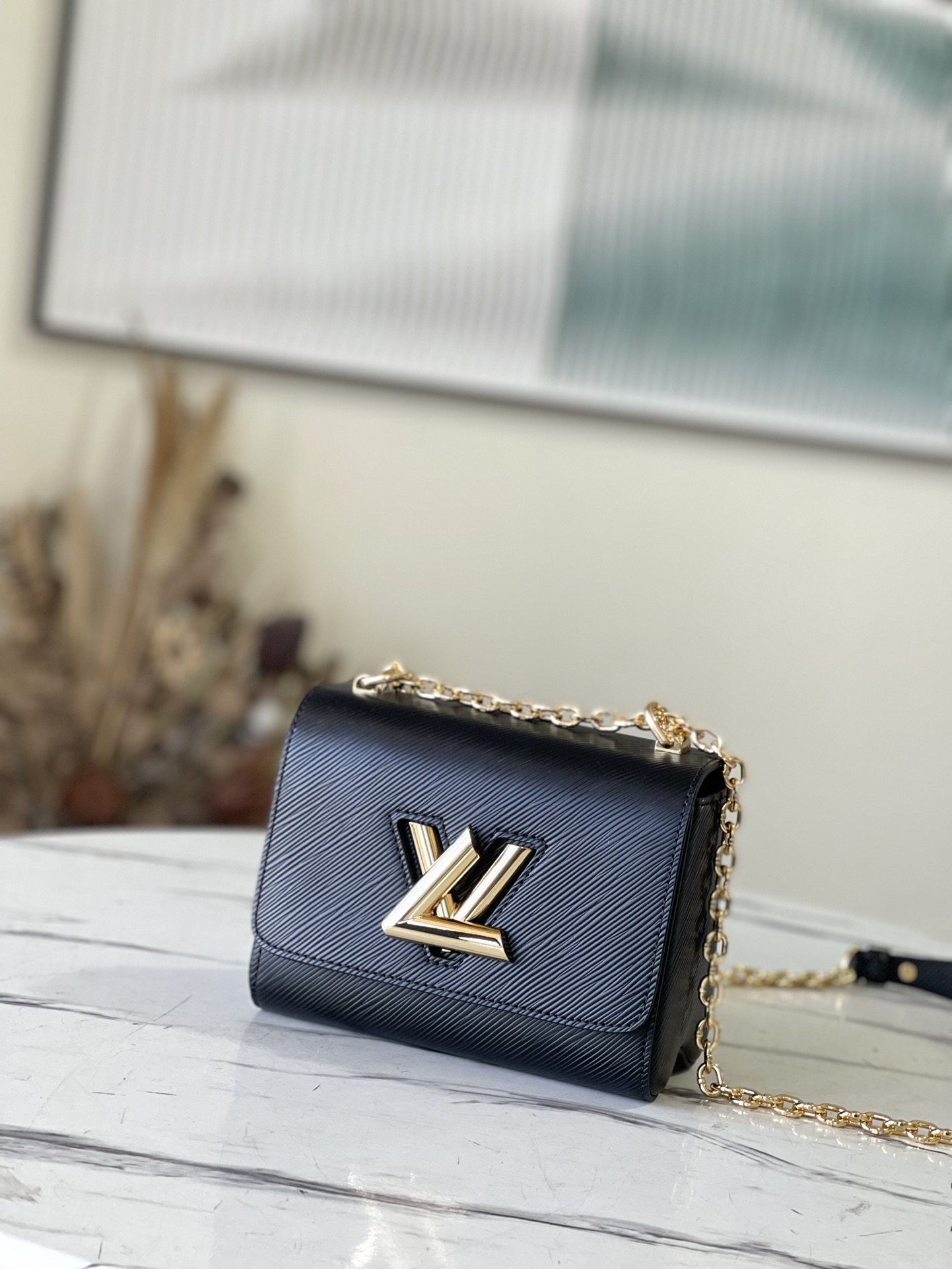 Bagsaaa L0vis Vvtt0n M21119 Twist PM Black - 19 x 15 x 9 cm