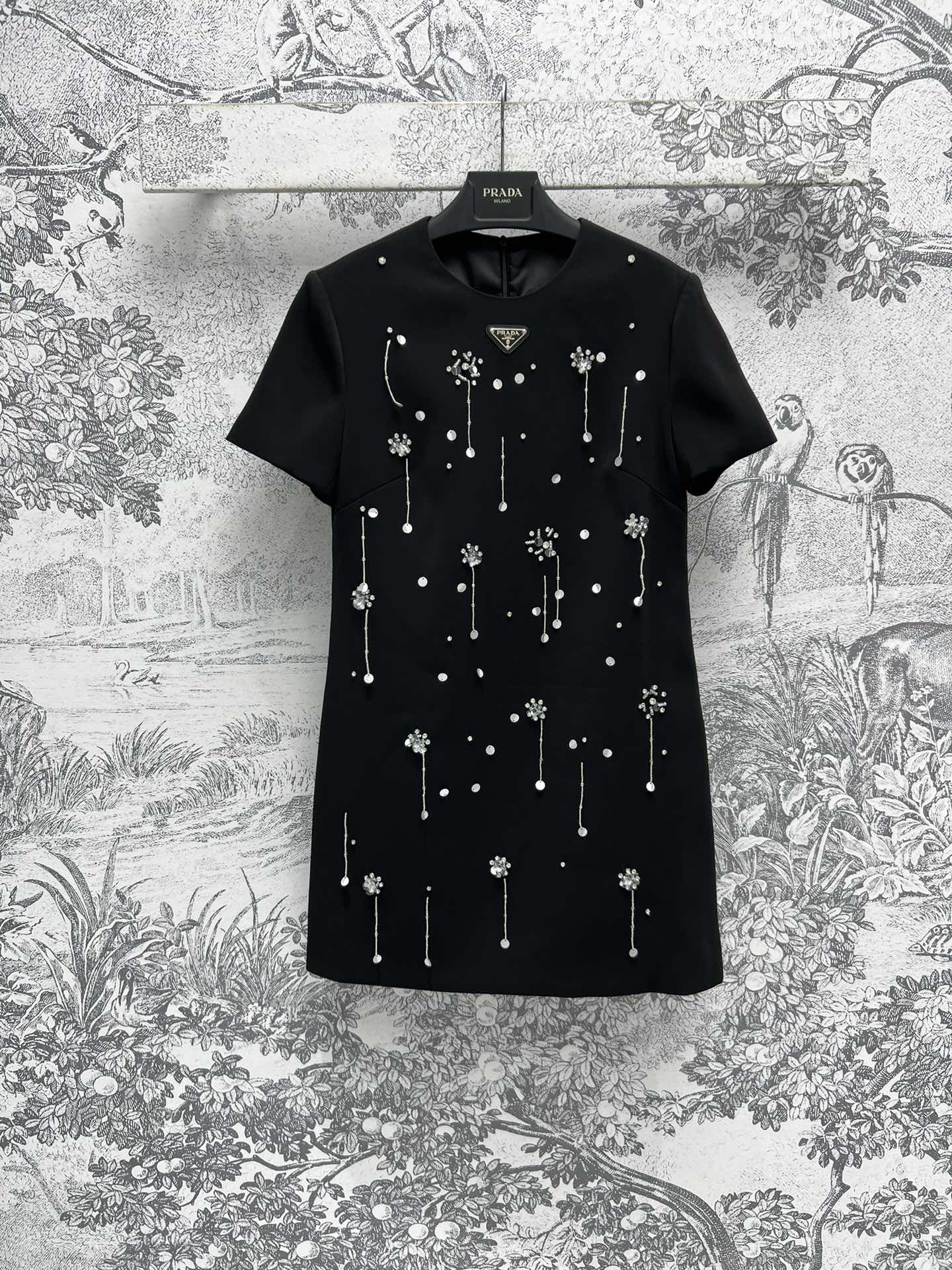Bagsaaa Pra*a Black Dress