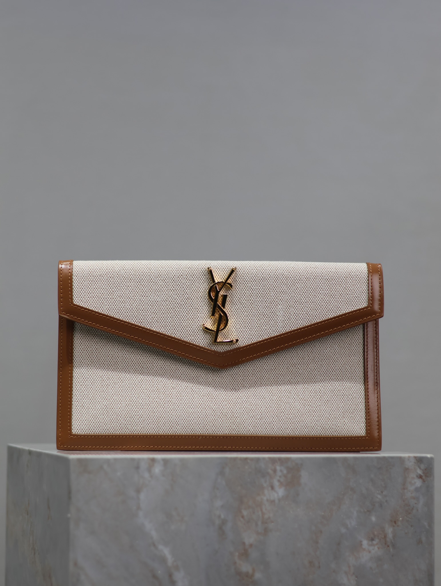 Bagsaaa Y51 Uptown Pouch In Canvas And Smooth Leather - 27 x 16 x 2 CM