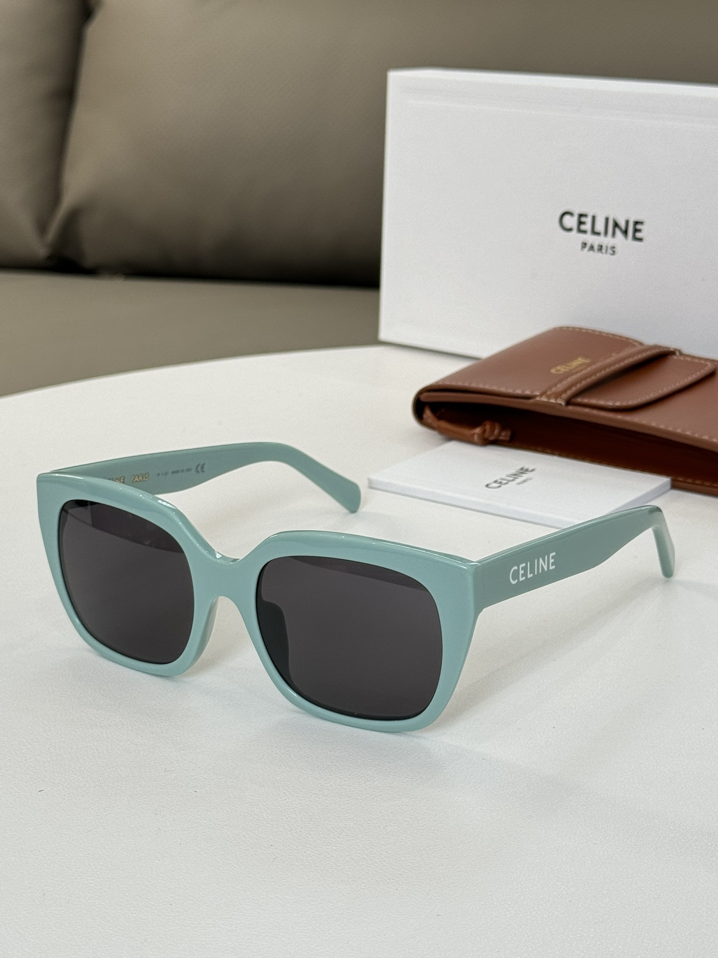 Bagsaaa Ce1i*e Mint Glasses