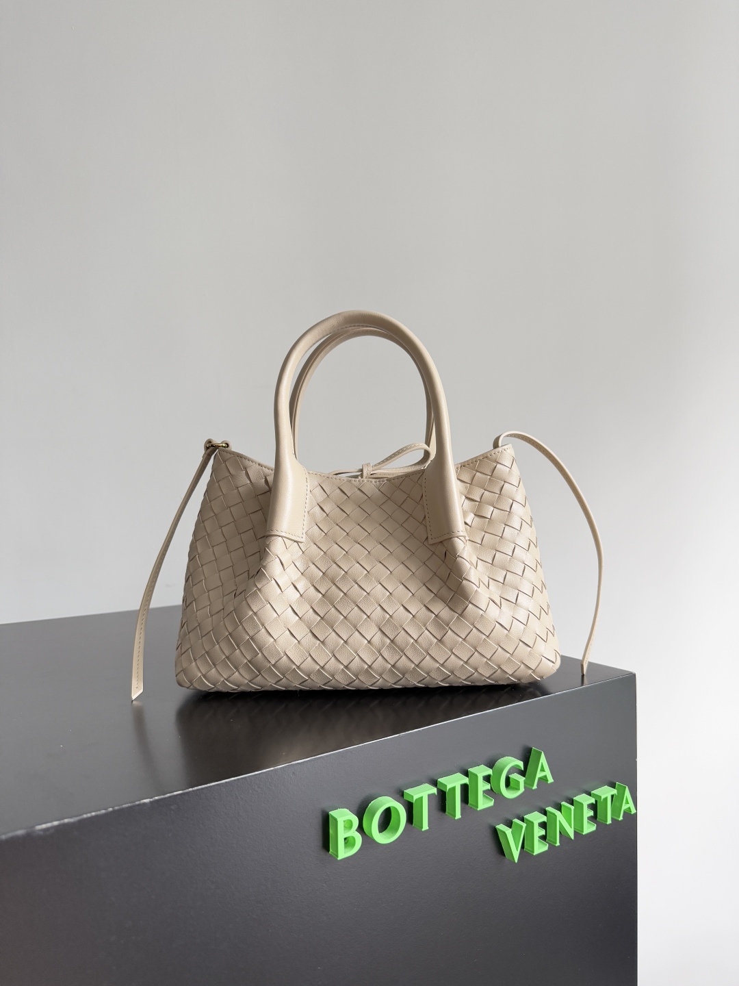 Bagsaaa B0tt*ga Ven*ta Small Pinacoteca Tote 819004 beige - 24cm