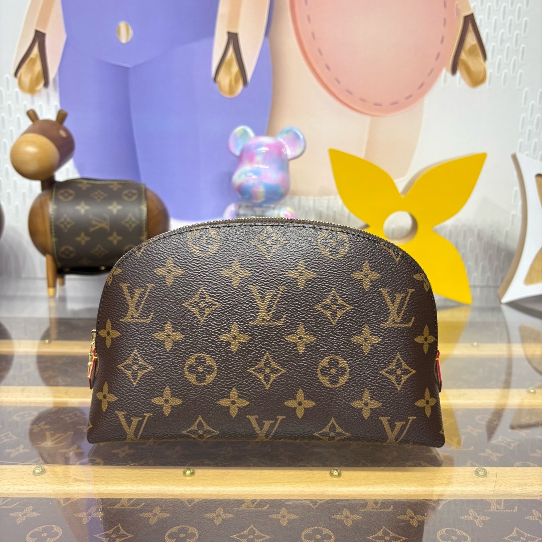 Bagsaaa LV Cosmetic Pouch M46579 - 24cm