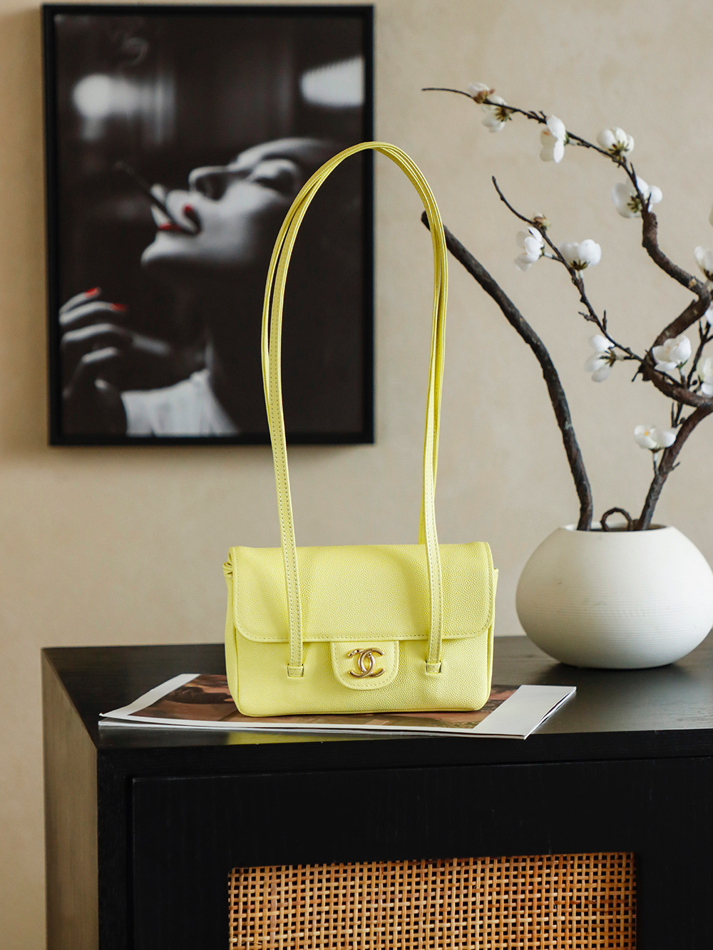 Bagsaaa Ch**el Spring Summer 2026 Clutch with Leather Strap AP5068 yellow - 17cm